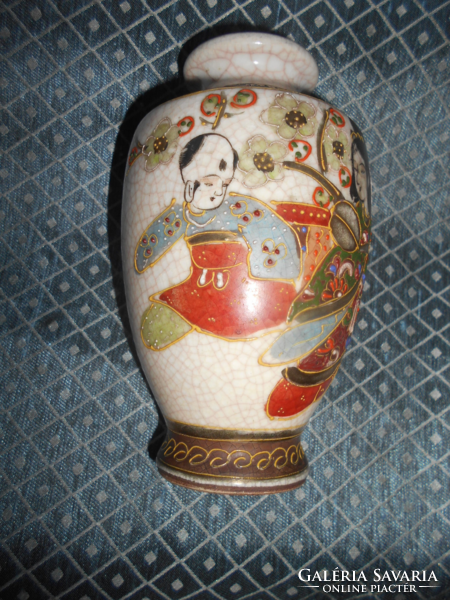 Antique satsuma vase 16 cm