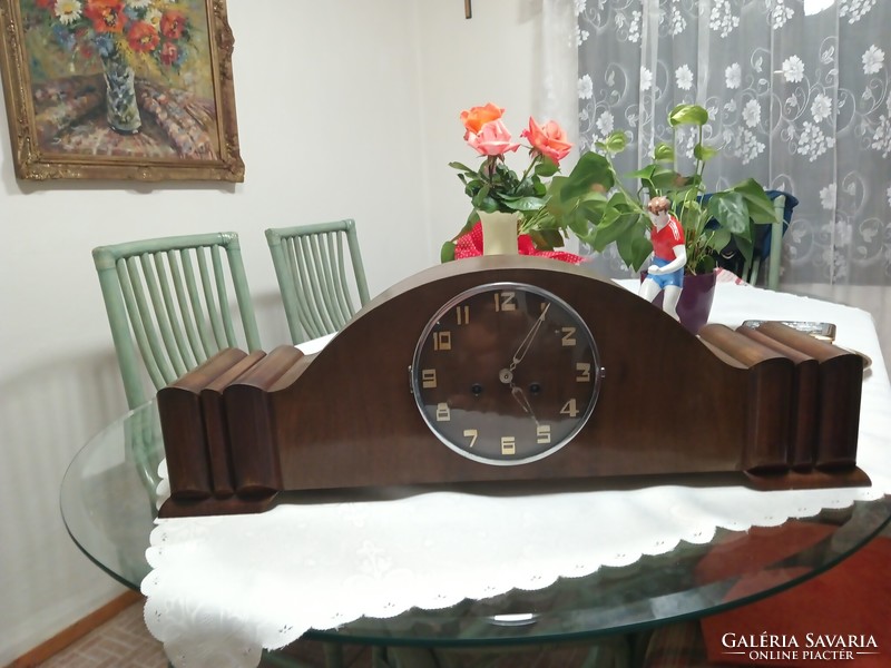 Mauthe large fireplace clock