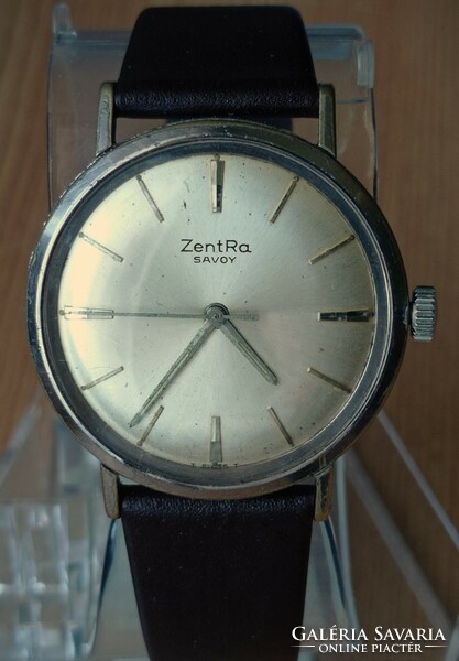 17 köves ZentRa Savoy