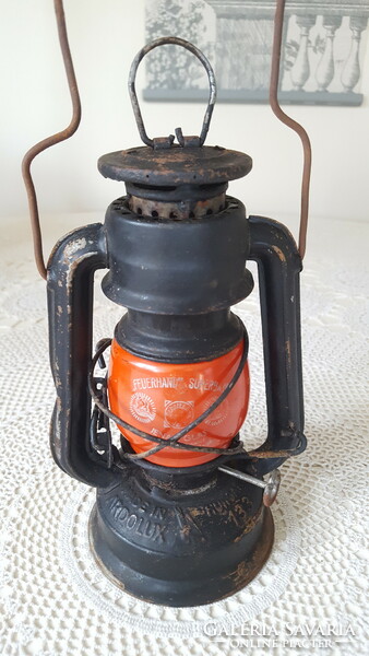 Ritka,régi  Ardolux 133 petróleumlámpa,piros Feuerhand Superbaby üveggel