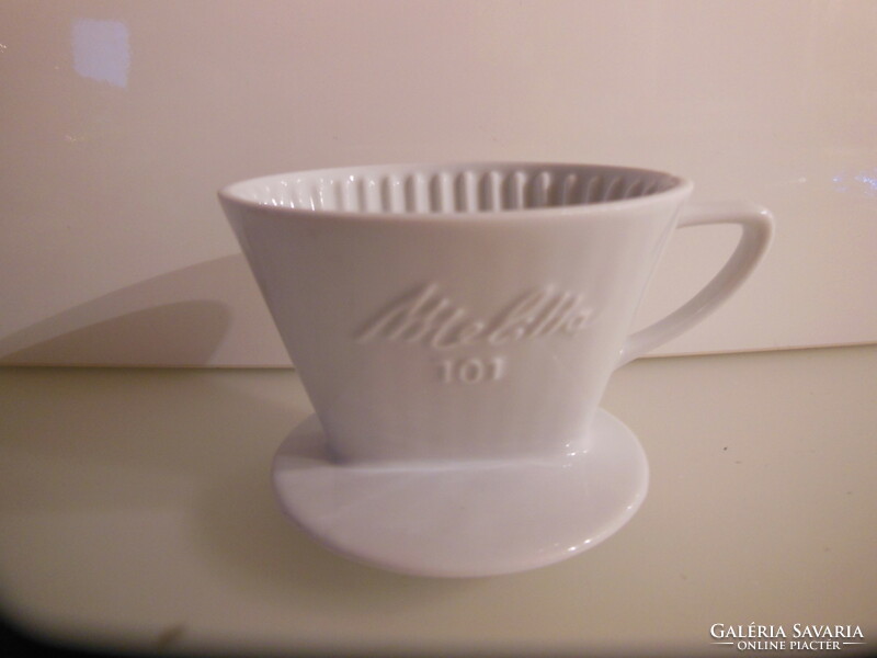 FILTERTARTÓ - MELITTA - 10 x 8 cm - HÓFEHÉR - VASTAG - PORCELÁN - OSZTRÁK - HIBÁTLAN