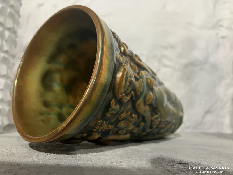 Eozinos zsolnay szüretelő pohár 16cm