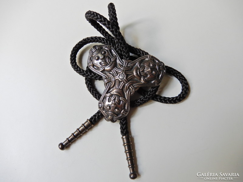 Régi norvég David Andersen nagyméretű ezüst medál zsinór láncon / Bolo Tie
