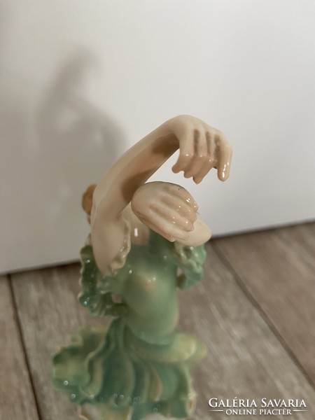 ENS porcelán balerina