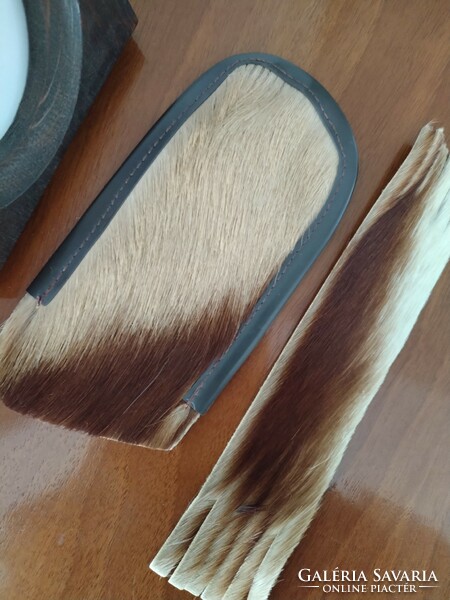 Könyvjelző + szemüveg tok  / valódi szőrme - kettő darabos szett