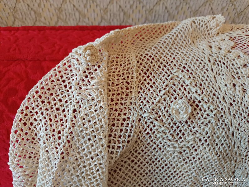 Gyönyörű,elegáns,egyedi horgolt női felső