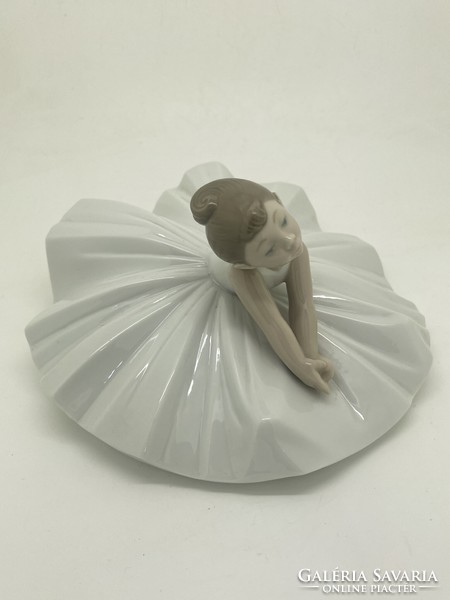 Lladro Nao porcelán figura ülő balerina 1283 8.5cm