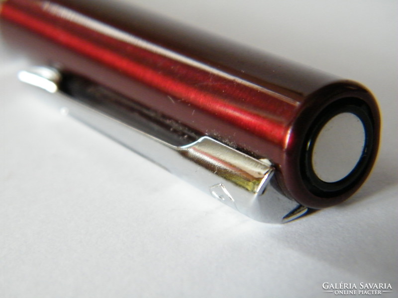 Waterman roller betétes fémtestű, szép metál fényű toll