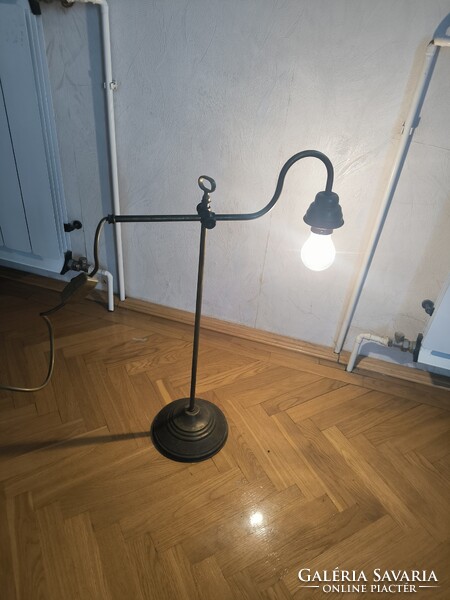 Bank làmpa Íróasztal làmpa, asztali lámpa rézből 2 színű üveg búràval.Àllitható magasság,fényiràny..