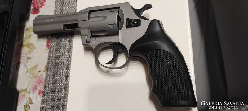 GÁZ - GUMI LÖVEDÉKES RIASZTÓ REVOLVER ALFAPROY G040