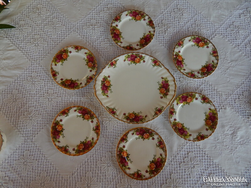 ROYAL ALBERT " Old Country Roses " teás süteményes készlet