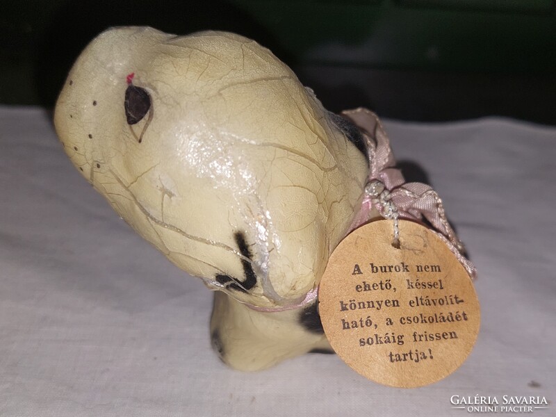 Régi, ritka, különleges  porcelán bevonatú csokifigura