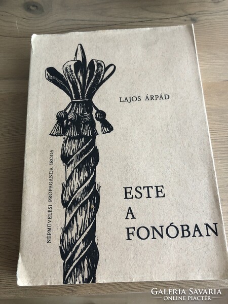 Lajos Árpád Este a fonóban