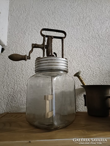 Régi antik vajköpülő népi