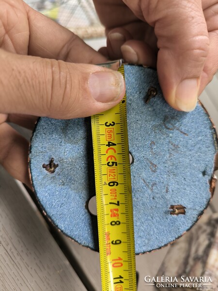 Antik 2 felhúzós zománc szàmlap feles ütős Biedermeier asztali óra kandalló óra szàmlap  kb 10 cm