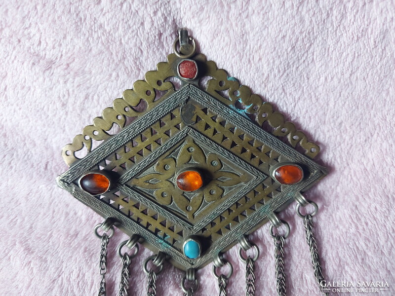 Iszlám tekke turkomen amulet-medál 19 sz (ezüst-réz)