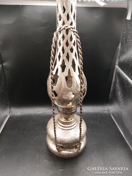 Ezüst petróleum lámpa, XX. század eleje, jelzett, 40 cm-es, 650 gramm.8630