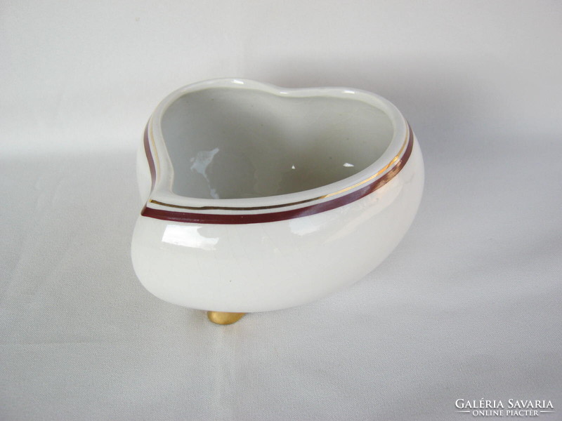 FIM Budapest porcelán szív alakú tálka