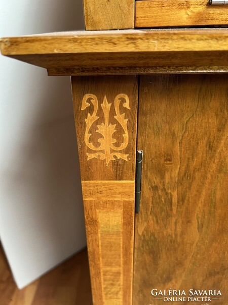 Biedermeier stílusú íróasztal szekreter