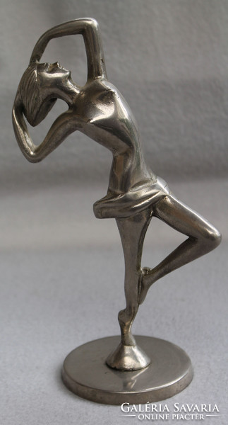 Art deco táncoló nő