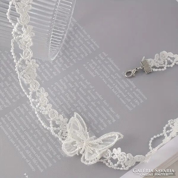 + VIDEÓ. !! CSIPKE CHOKER NYAKÉK PILLANGÓVAL NAGYON SZÉP ÜNNEPÉLYES.