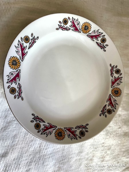 Zsolnay süteményes tányérok virágmintás dekorral - 2 darab, 19 cm átmérő