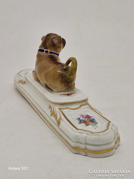 Meisseni porcelán pug mopsz papírnehezék 18.század 19cm