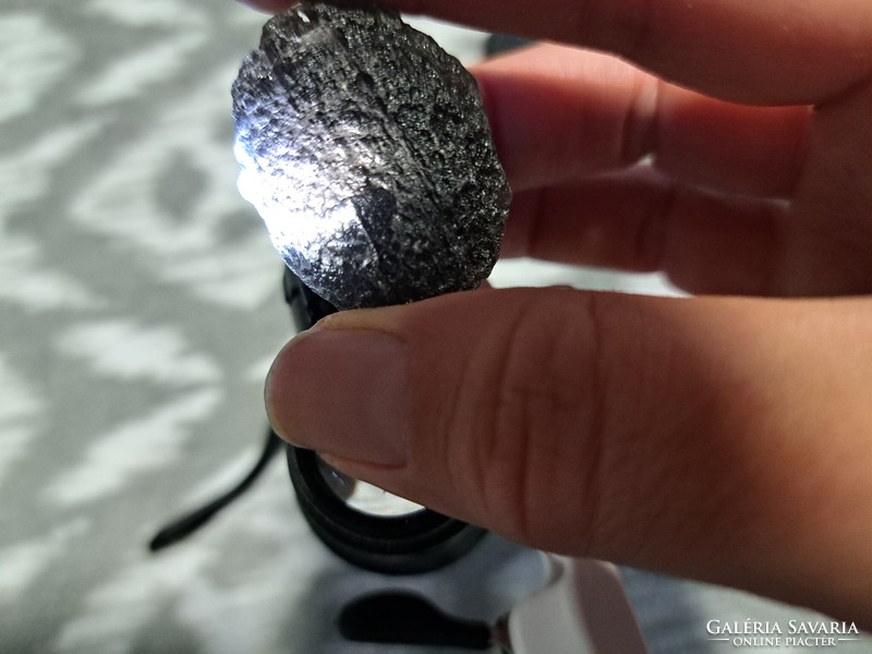 Kolumbianit Tektit meteorit 97 ct becsapódasi minta Kolumbia