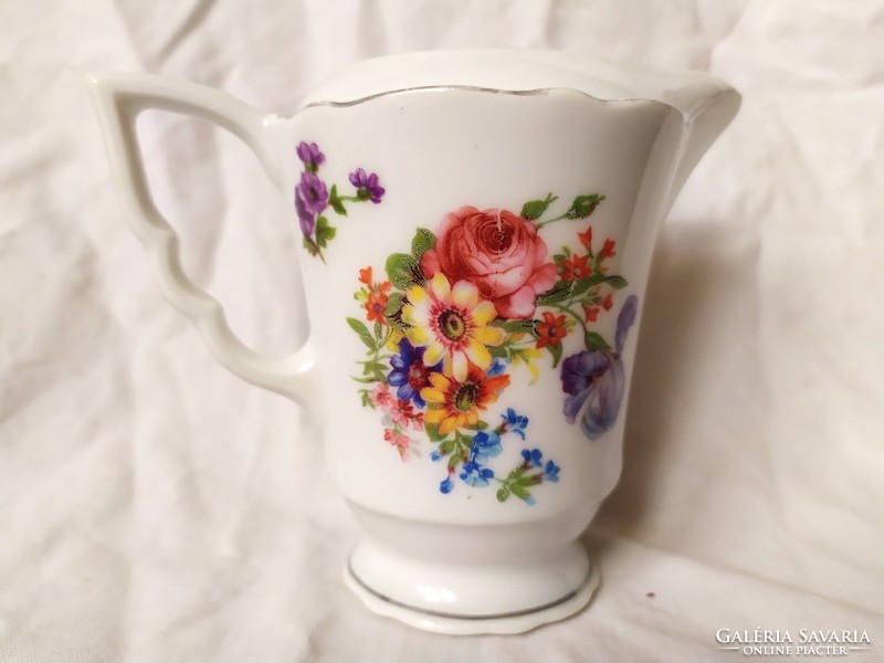 Zsolnay pajzspecsétes manó füles porcelán tej tejszín kiöntő