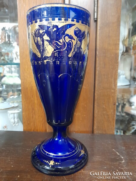 Alt Wien,Bécsi Biedermeier Ca.1910 Kék Üveg Kehely Aranyozott Puttós Dekorral.21 cm.