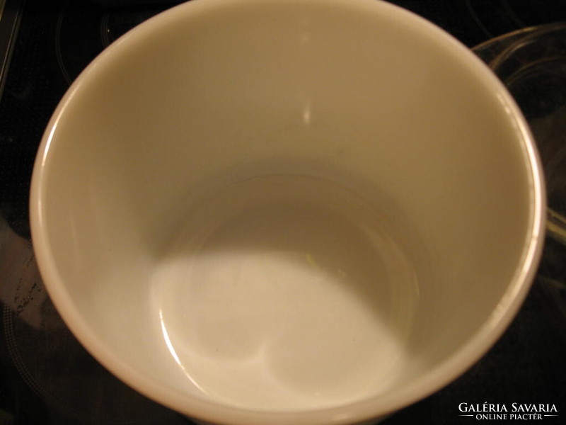 Kenwood milk glass mixing bowl anchor hocking usa 23797