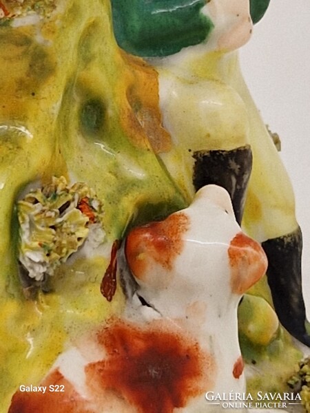 Viktoriánus 19.sz Staffordshire porcelán figura tintatartó váza 14.5cm