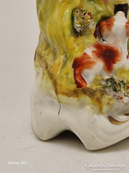 Viktoriánus 19.sz Staffordshire porcelán figura tintatartó váza 14.5cm