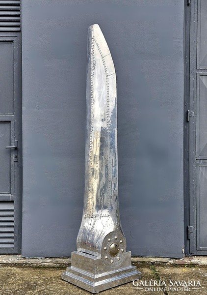 Aviator propeller szobor Casa Padrino