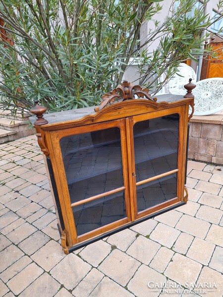 Antik biedermeier pohárszék