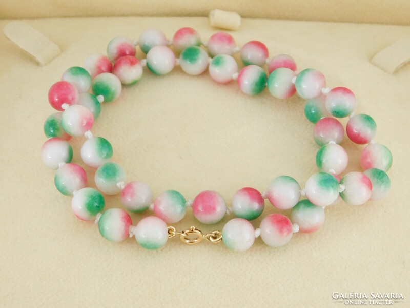 14 K Arany Jade Nyaklánc, 8.5 mm-es Multikolor Kövekkel