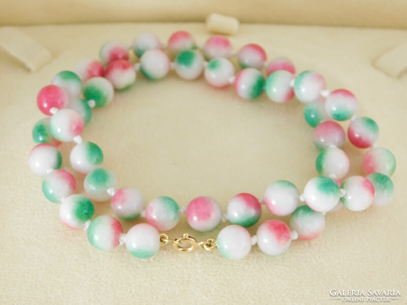14 K Arany Jade Nyaklánc, 8.5 mm-es Multikolor Kövekkel