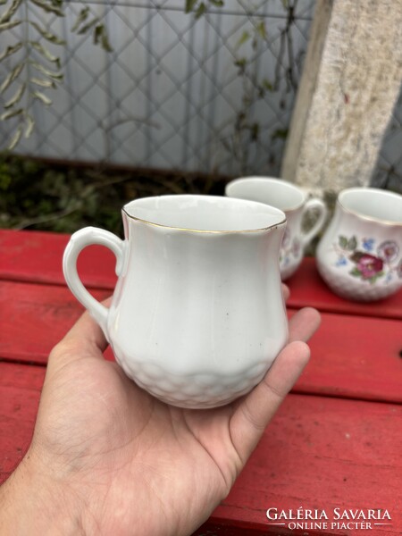 Zsolnay virágos hasas  bögre csésze  findzsa nagymama kincse porcelán lakásdekoráció