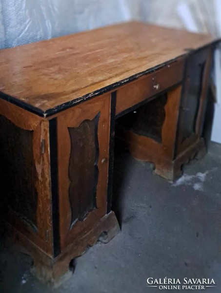 Biedermeier stílusú íróasztal, szekrénnyel és pulpitussal eladó