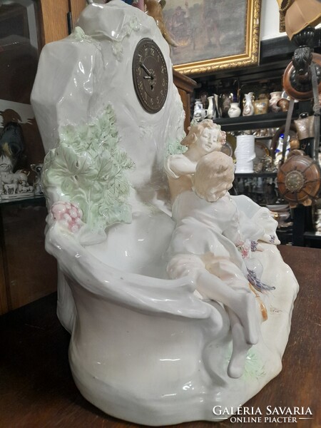 Alt Wien Ca.1910-20 Évek Nagyméretű Fajansz Szerelmespár,Asztali Lámpatest,Kandalló Óra. 48 cm.