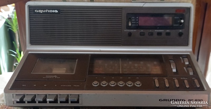 GRUNDIG RÁDIÓS MAGNÓ RF 830
