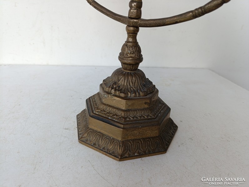 Antik menora judaika nagy réz zsidó gyertyatartó 7 ágú menóra lábán öntési anyaghiba repedés 527