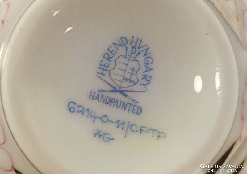 HERENDI, ÁTTÖRT KÉZZEL FESTETT PORCELÁN BONBONIER, HIBÁTLAN ! (K009)