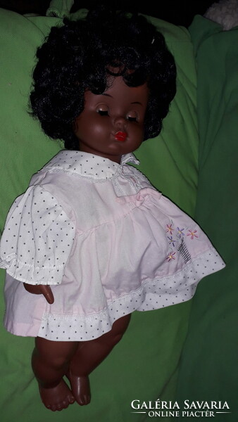 1970's Vintage német MINŐSÉGI Lissi Batz - Vinyl plasztik néger csoki baba 44cm ALVÓS SÍRÓS HIBÁTLAN