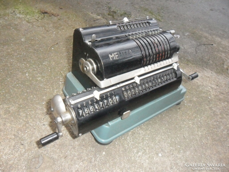Antik német Melitta mechanikus számológép szép