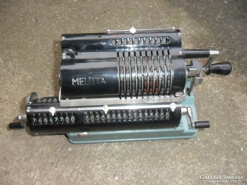 Antik német Melitta mechanikus számológép szép