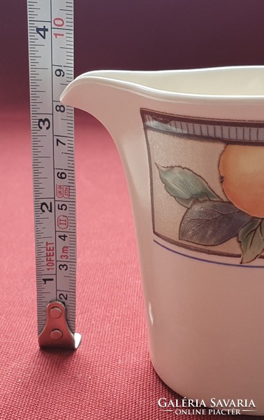 MIKASA In taglio porcelán tej tejszín kiöntő körte mintával mártásos