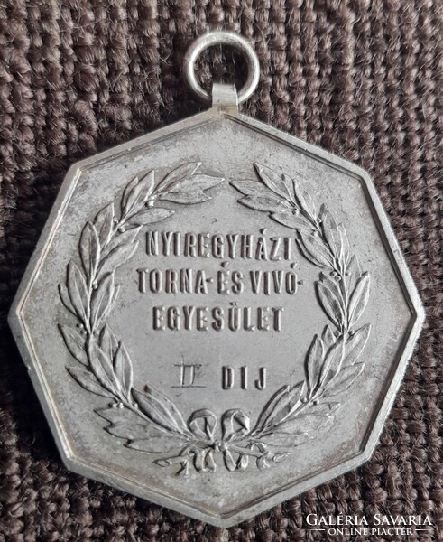 Nyíregyházi Torna és Vívó Egyesület II.díj 40,6mm . Ag ezüst. 21,4gramm