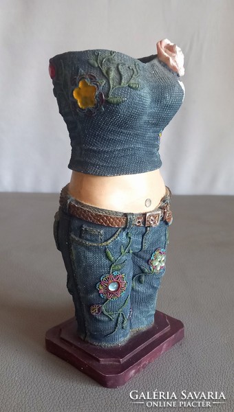 Design váza ALKUDHATÓ