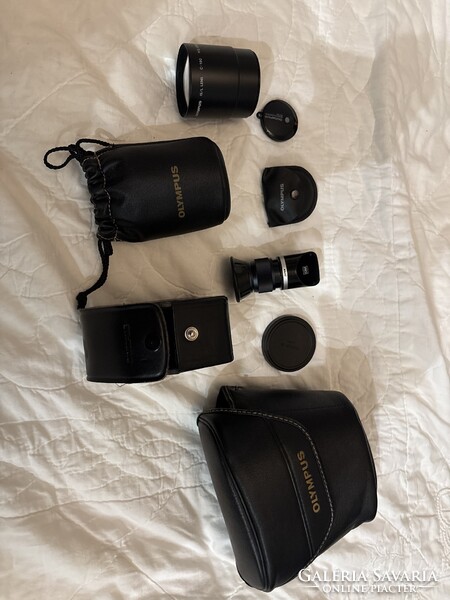 Olympus IS-100 filmes fényképezőgép + tartozékok – jó állapotban, működőképes.